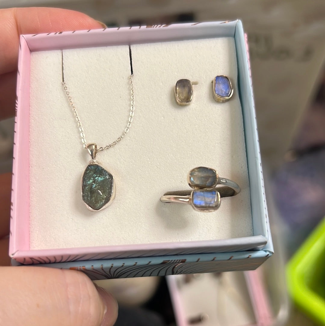 Sterling Silver Labradorite Set