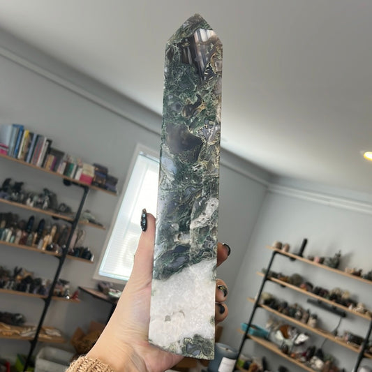 Huge Moss Agate Tower