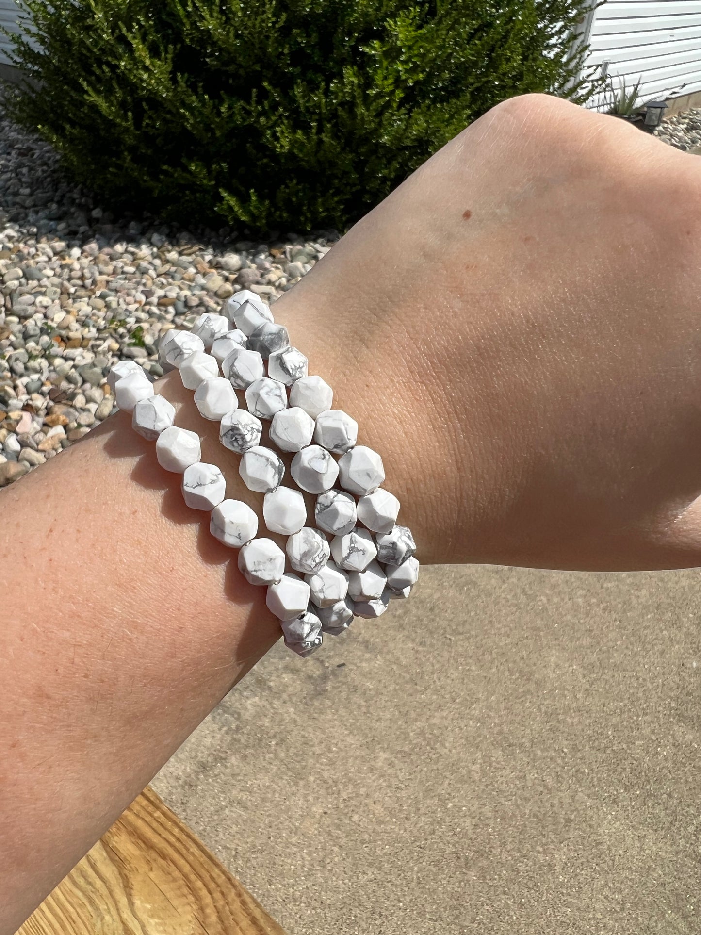 Howlite Bracelet