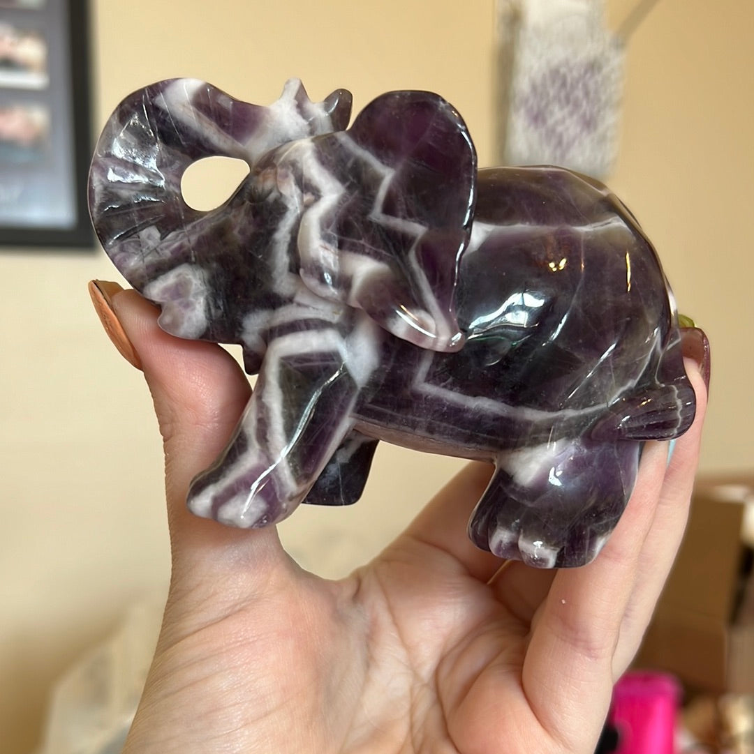 Large Chevron Dream Amethyst Elephant