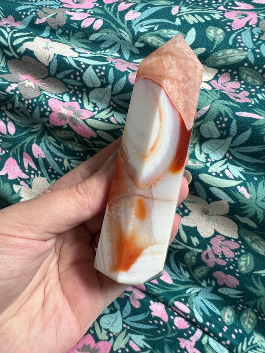 Carnelian Sardonyx Tower