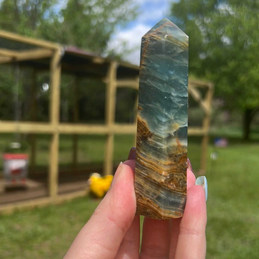 Blue Onyx Point