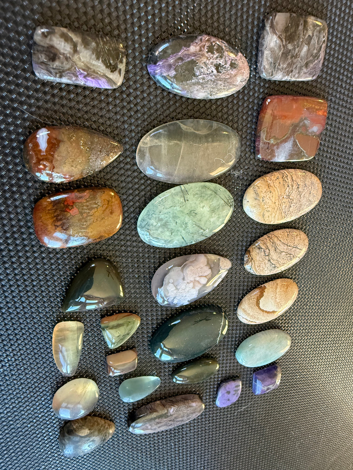 Bulk lot of Cabachons
