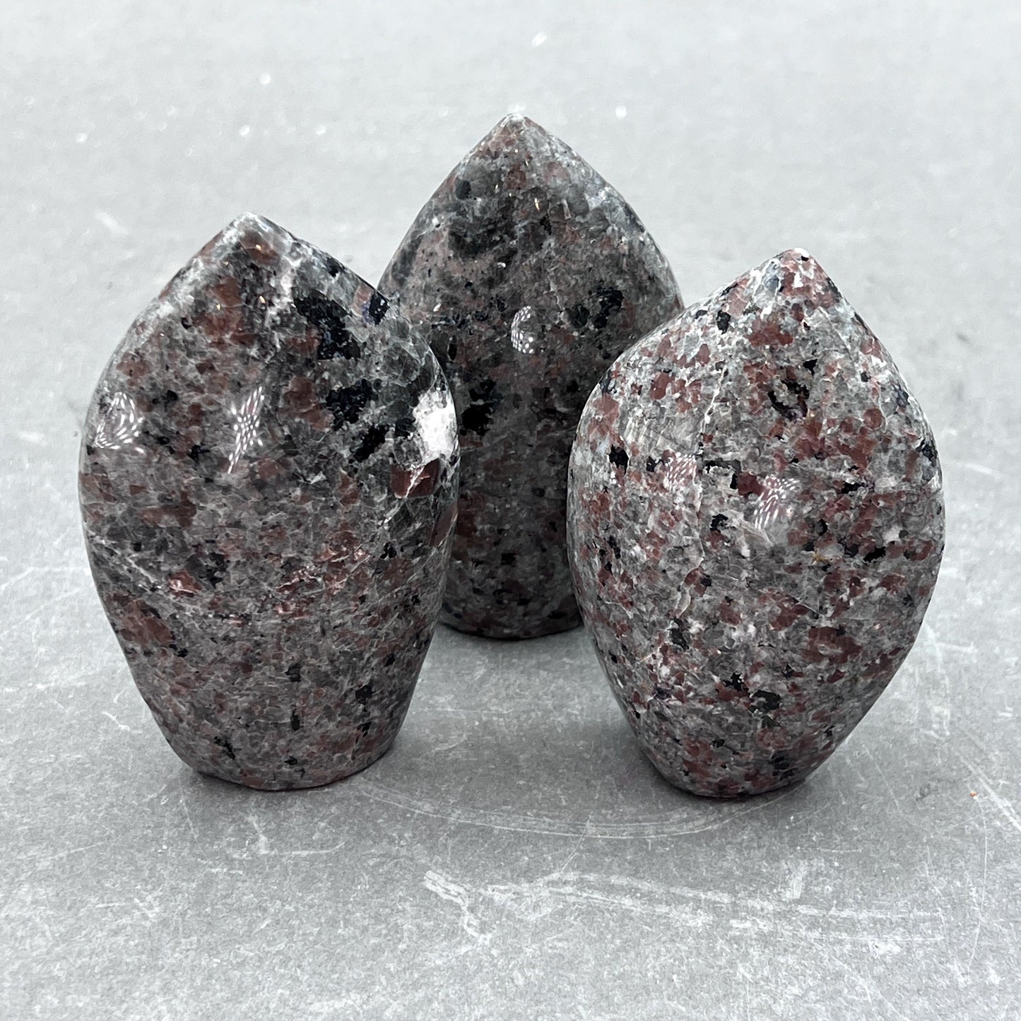 Sodalite Syenite YOOPERLITE Polished Standing Flame Carving UV Reactive